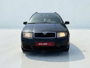 Skoda Fabia Combi 2.0 Elegance SCHIEBEDACH*KLIMA*PDC Bild 3
