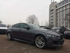 Jaguar XE R-Sport
