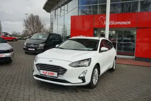 Ford Focus Turnier 1.0 EcoBoost Titanium Aut. Navi