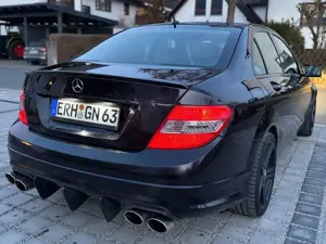 Mercedes-Benz C 250 Avantgarde/ Sternenhimmel/TÜV Neu/ C63 Optik