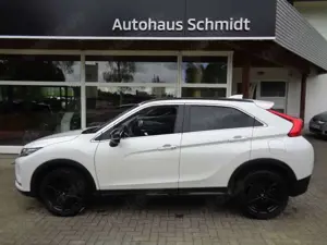 Mitsubishi Eclipse Cross Active+ 2.2 DI-D 4WD AT