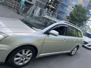 Toyota Avensis 2.0 VVT-i Combi Edition