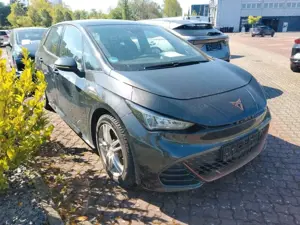 CUPRA Born 150 kW *Wärmepumpe*