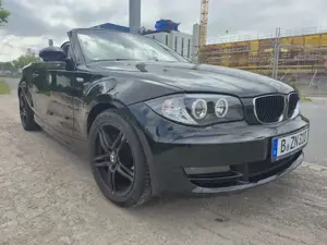 BMW 120 Facelift Navigation Carplay mit R.Kamera