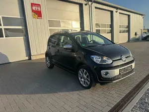 Volkswagen up! cross up!