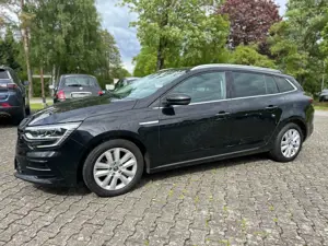 Renault Megane Intens "mit guter Ausstattung"
