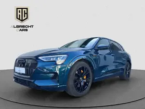 Audi e-tron 55 quattro advanced PANO AHK ACC BO LM21