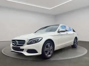 Mercedes-Benz C 400 T 4MATIC Pano/Comand/Distronic/AHK