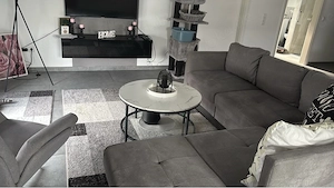 Sofa guter Zustand muss gereinigt werden 