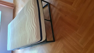 Einzelbett