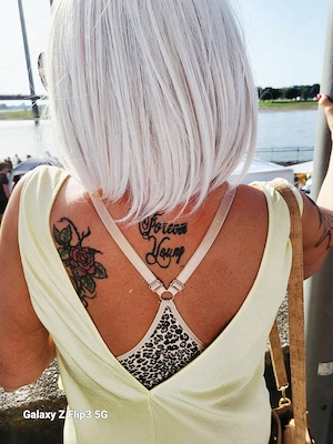 Sexy Diana 53 aus Neuss- Furth, diskret, privat besuchbar, 10 bis 22 Uhr