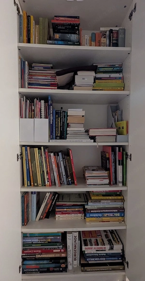 Verschiedene Bücher abzugeben 
