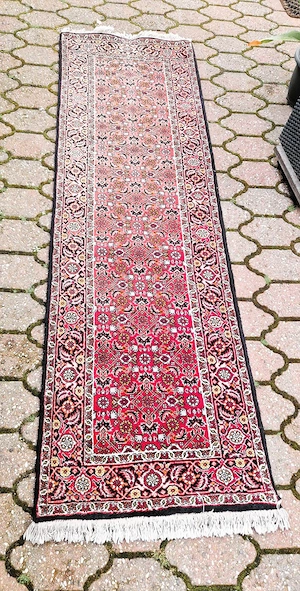 Echte Teppichbrücke -Galerie 2,05 lang mal 65 cm breit