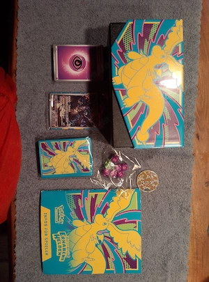 biete geöffnete Ttb Pokémon erhabene Helden