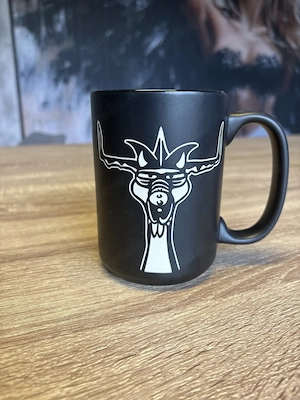 Schwarze Tasse aus dem Phantasialand 
