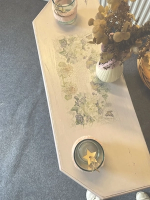 kleine Holzkommode- Shabby Chic- Unikat - DIY- Flieder Bild 4