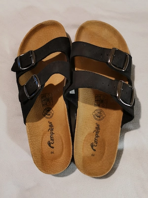 1 Paar Sandalen   Pantoletten Größe 44, echt Leder, mit Fußbett, ungetragen
