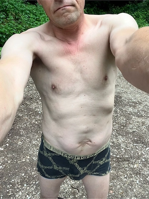 Ich (50, schlank, 20x5cm Latte ) soll putzen üben !!!