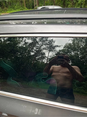 Ich (m,50,20x5cm) warte nackt am Wanderparkplatz im Wald... komm und teste die Latte