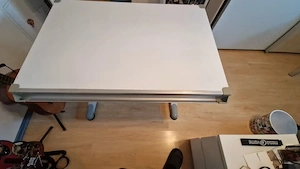 Jugendschreibtisch 100 x 70 cm, Platte schrägstellbar