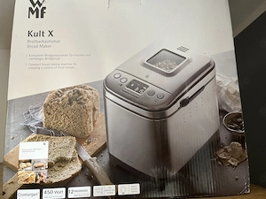 Kompakter Brotbackautomat