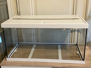 54 L. Aquarium