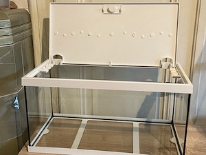 54 L. Aquarium