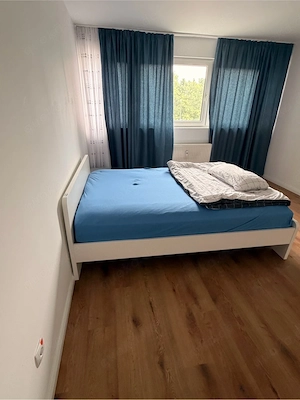 Jugendbett 140x200 cm mit Matratze und Lattenrost, IKEA Bett