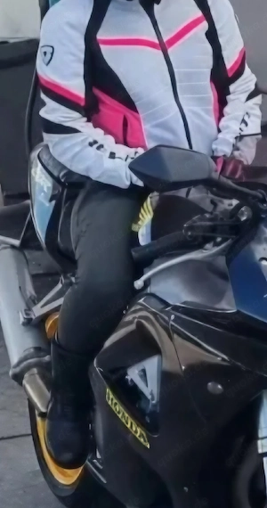 3 Motorrad Jacken für Damen 