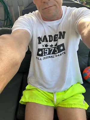 Exhibitionist mit 20x5cm sucht zeigfreudiges Paar oder Frau zum Joggen