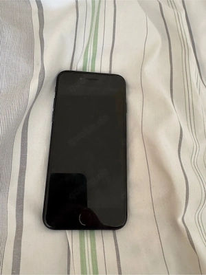 iPhone SE 2 