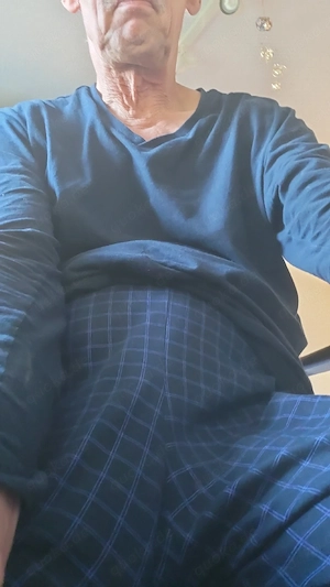 Nackt  Putzen