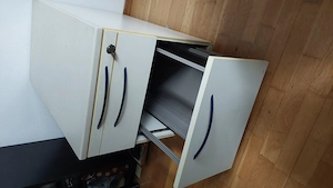 Büro Rollcontainer zu verschenken