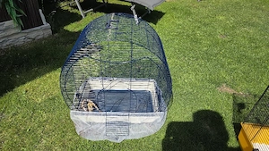 2 Vogelkäfige abzugeben 