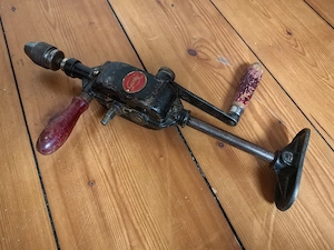 Alte GENKO Doppelgang Handbohrmachine Brustleier Bj. 1960