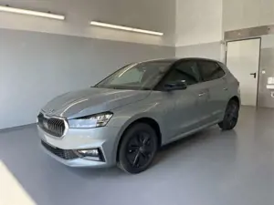 Skoda Fabia Selection 115PS DSG GV4+AHK+Dynamic+Cam+Kessy+Alu1