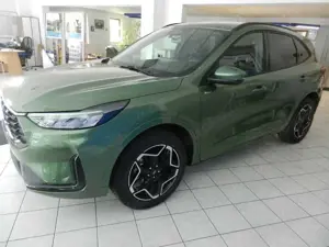 Ford Kuga ST-Line FHEV Allrad  hohe Anhängelast/Wohnwagen