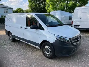 Mercedes-Benz Vito 110 CDI RWD LR lang Klima Mercedes Motor