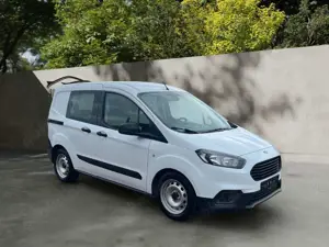 Ford Transit Courier /1.Hand/Euro6/Diesel/Klima