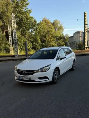 Opel Astra 1.6 D Start/Stop Sports Tourer Edition