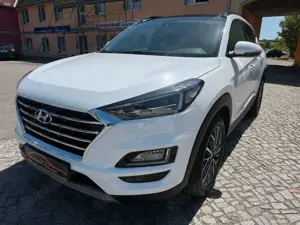 Hyundai TUCSON 1.6 T-GDI Trend 2WD DCT7 Automatik 1.Hand