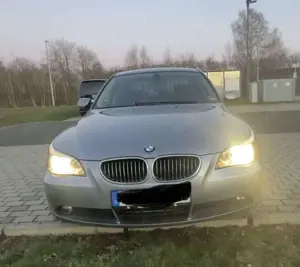 BMW 520 520i