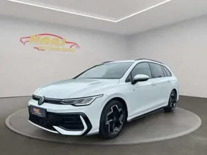 Volkswagen Golf VIII Variant 1.5 eTSI DSG R-Line *LED*ACC*