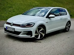 Volkswagen Golf GTI (BlueMotion Technology) Performance