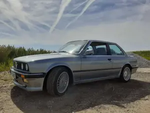 BMW 325 325i