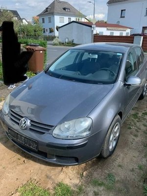 Golf 5 |  TÜV bis 09.27 |  Viele Neuteile |  CarPlay
