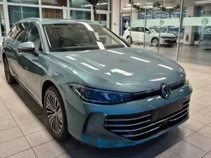 Volkswagen Passat Variant Passat 2.0 TDI DSG Elegance   AHK Matrix Area