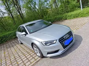 Audi A3 A3 1.4 TFSI cylinder on demand Limousine S tronic Ambition