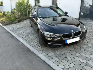 BMW 320 320d Touring Aut. Sport Line