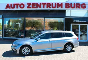 Volkswagen Passat Variant Business 2.0 Automatik LED Kamera